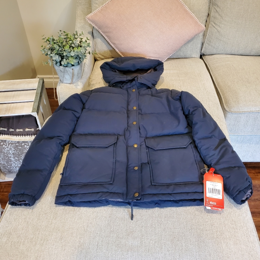 Brand new The North Face Sierra Jacket XS 0 2